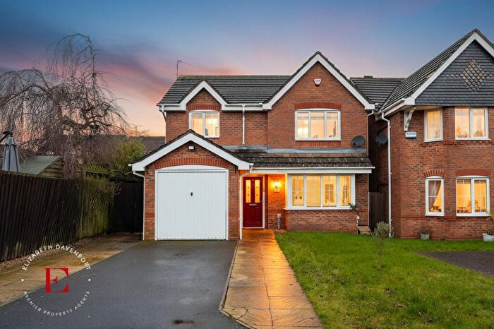 3 Bedroom Detached House For Sale In Mercers Meadow, Keresley End, CV7