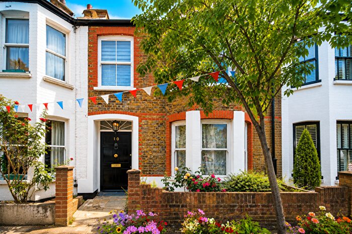 3 Bedroom Terraced House For Sale In Evelyn Gardens, Richmond, TW9