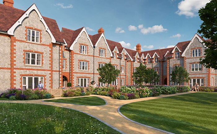 2 Bedroom Flat For Sale In Reigate Road, Reigate, RH2