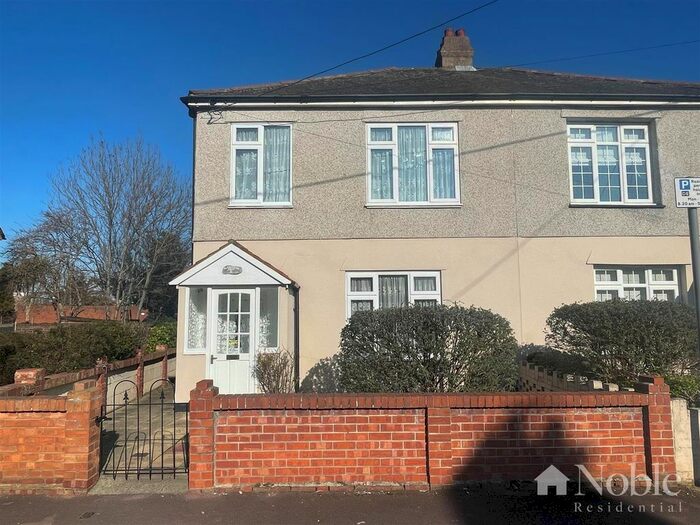 3 Bedroom Semi-Detached House To Rent In Aldborough Road, Dagenham, RM10