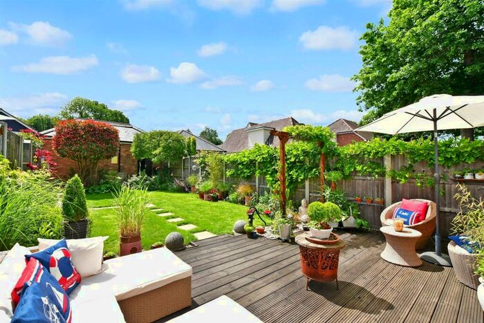 3 Bedroom Terraced House For Sale In Lenham Road, Kingswood, Maidstone, Kent, ME17