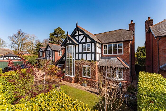 4 Bedroom Detached House For Sale In A Sophisticated And Private Home At Bostock Hall, CW10