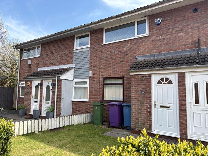 2 Bedroom Maisonette To Rent In Chelsea Court, Liverpool., L12