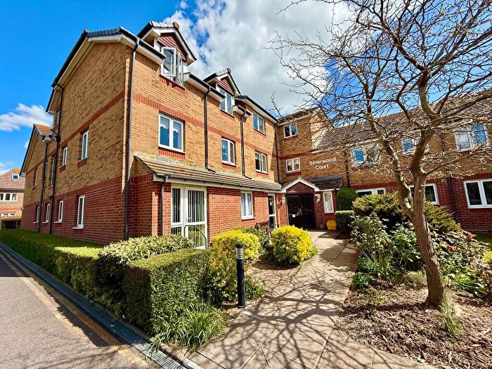 1 Bedroom Flat For Sale In Wakehurst Place, Rustington, BN16