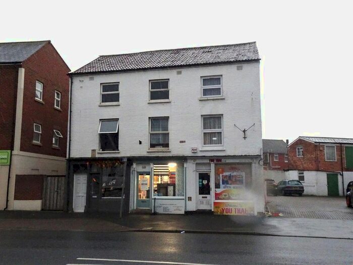 2 Bedroom Flat To Rent In East Reach, Taunton, TA1