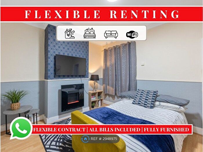 2 Bedroom Semi-Detached House To Rent In Church Road, Swanscombe, DA10