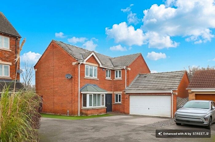4 Bedroom Detached House For Sale In Dobbs Close, Killamarsh, S21