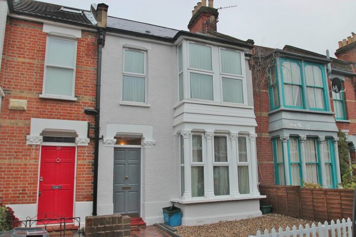 3 Bedroom Terraced House To Rent In Dangan Road, Wanstead E11