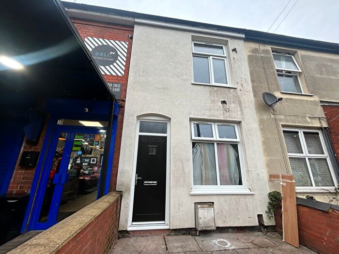 3 Bedroom Property To Rent In Dunstall Road, Wolverhampton, WV6