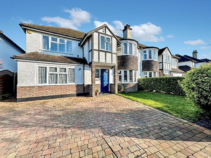 5 Bedroom Semi Detached House For Sale In Brian Avenue, Sanderstead, CR2