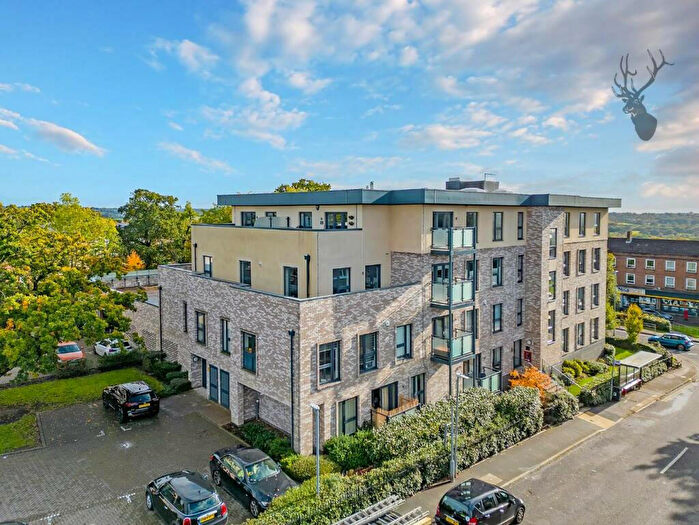 2 Bedroom Apartment To Rent In Luna Court, Newmans Lane, Loughton, Essex, IG10