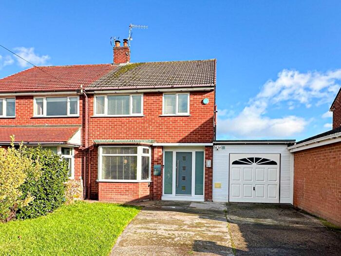3 Bedroom Semi Detached House For Sale In Whitewell Drive, Wirral, CH49