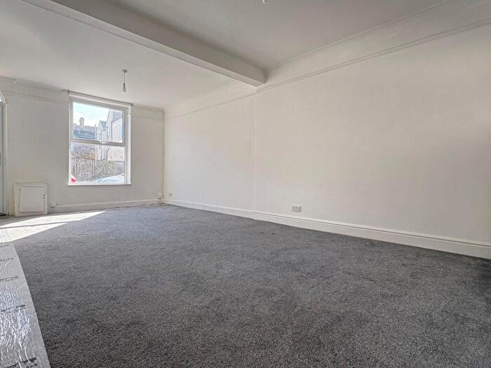 3 Bedroom House To Rent In Toronto Road, Portsmouth, PO2