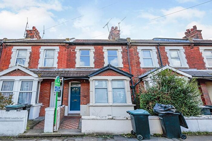 3 Bedroom Terraced House To Rent In Russell Road, Gravesend, Kent, DA12