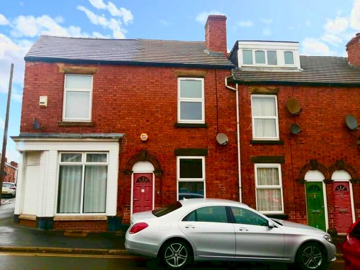 3 Bedroom Terraced House To Rent In Sharrow Lane, Sheffield, S11