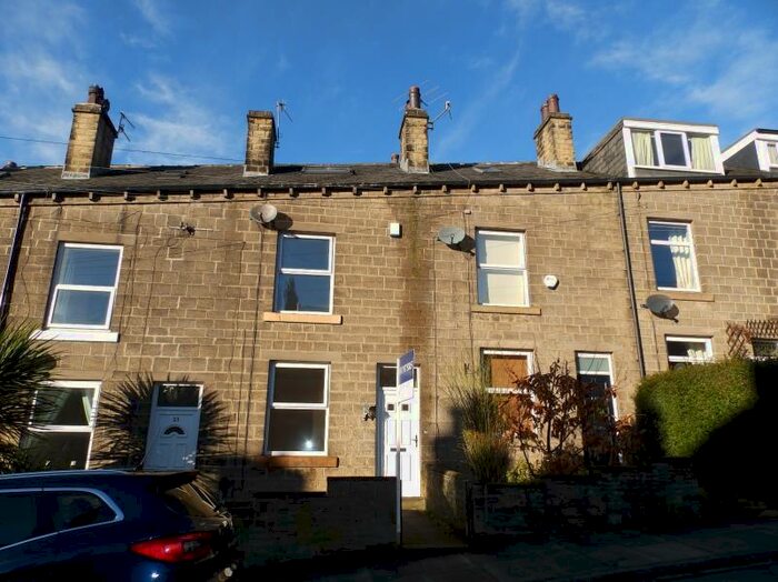 3 Bedroom Terraced House To Rent In Percy Street, Bingley, BD16