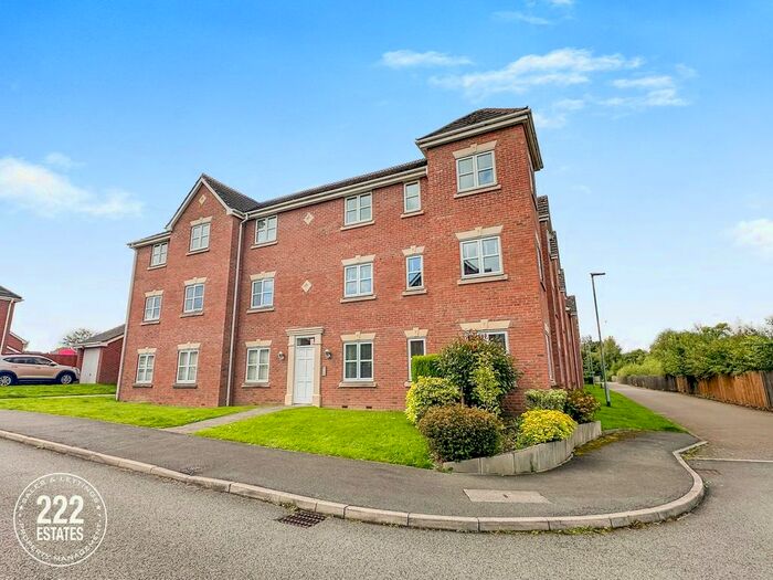 2 Bedroom Flat To Rent In Chapelside Close, Great Sankey, Warrington, WA5