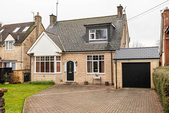 3 Bedroom Detached House For Sale In Prospect, Corsham, SN13