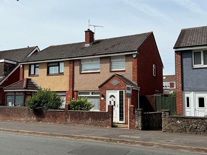 3 Bedroom Semi-Detached House For Sale In Pinecroft, Whitchurch, Bristol, BS14