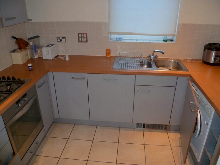 1 Bedroom Flat To Rent In Erebus Drive, London, SE28