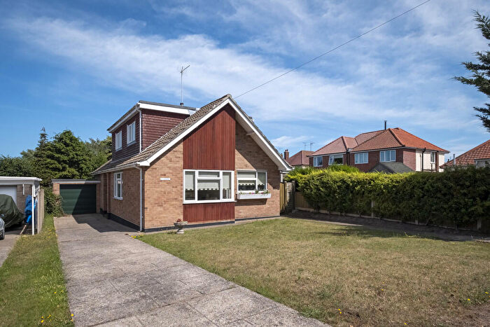 4 Bedroom Detached Bungalow For Sale In The Pastures, Burgh Road, Gorleston, NR31
