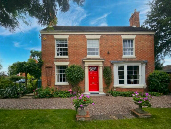 3 Bedroom Semi-Detached House For Sale In Bond End, Yoxall, DE13