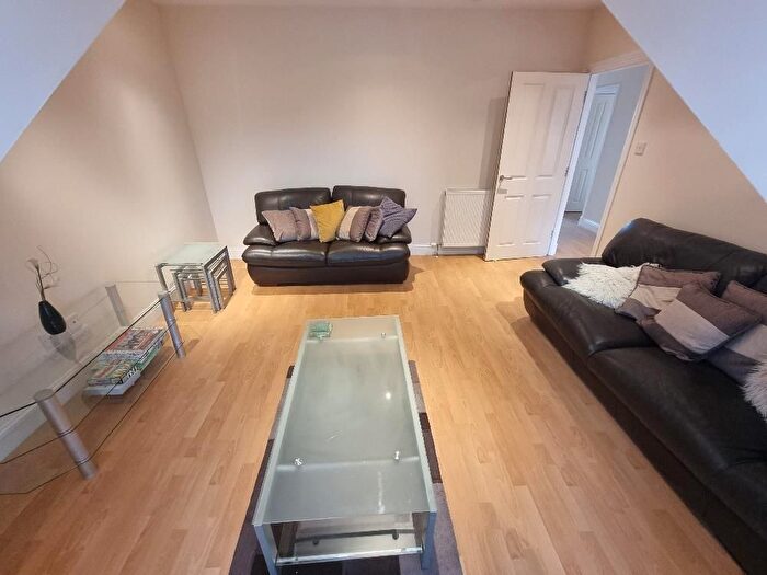 2 Bedroom Flat To Rent In King Street, Aberdeen, AB24