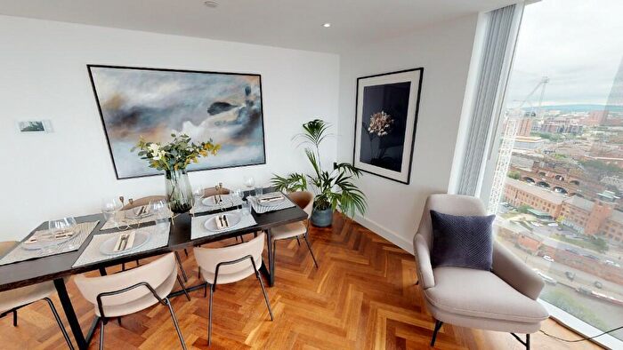 2 Bedroom Apartment To Rent In The Residences Manchester, Deansgate Square, Greater Manchester, M15