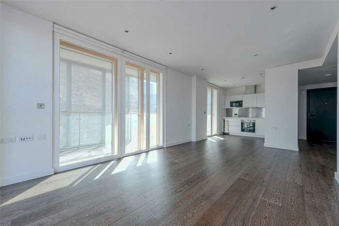 2 Bedroom Apartment To Rent In Salusbury Road, London, NW6