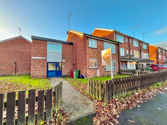 1 Bedroom Flat For Sale In Wordsworth Road, Scunthorpe, DN17