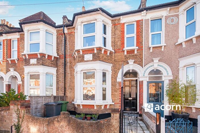 3 Bedroom End Terrace House To Rent In Hawstead Road, London, SE6