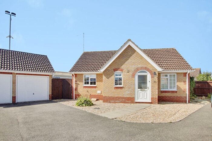 2 Bedroom Detached Bungalow For Sale In Cawood Close, March, PE15