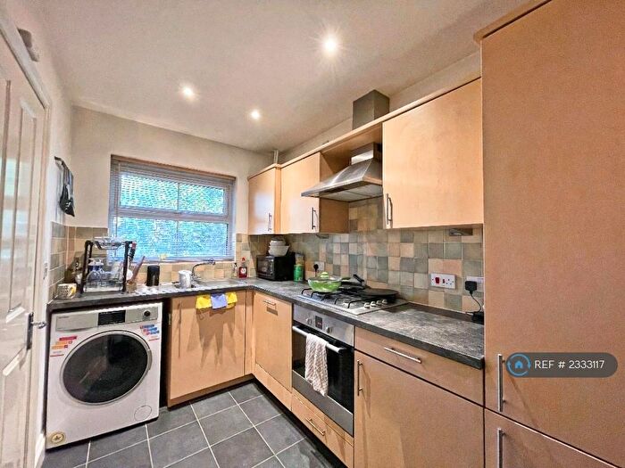2 Bedroom End Of Terrace House To Rent In Falconer Road, Fleet, GU51