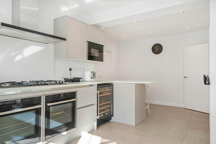 5 Bedroom Detached House For Sale In Little Orchard, Spellbrook, CM23
