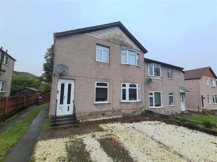3 Bedroom Apartment To Rent In Croftfoot Road, Croftfoot, Glasgow, G44