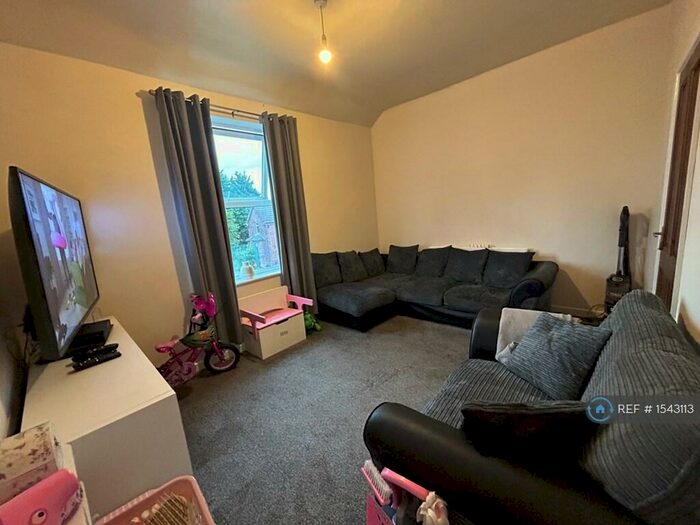 2 Bedroom Flat To Rent In East Dene, Rotherham, S65