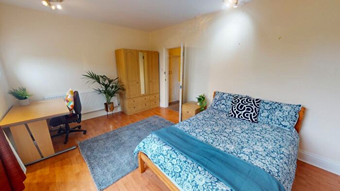 5 Bedroom Semi-Detached House To Rent In Cromwell Street, Arboretum, NG7