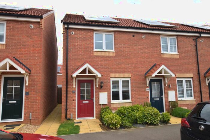 2 Bedroom End Of Terrace House To Rent In Tollesbury Avenue, Barleythorpe, LE15