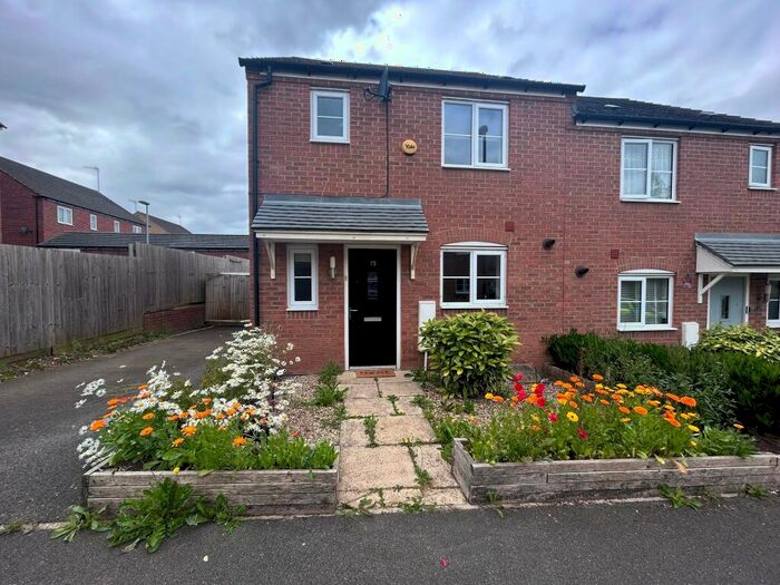 3 Bedroom House To Rent In Newton Leys, MK3