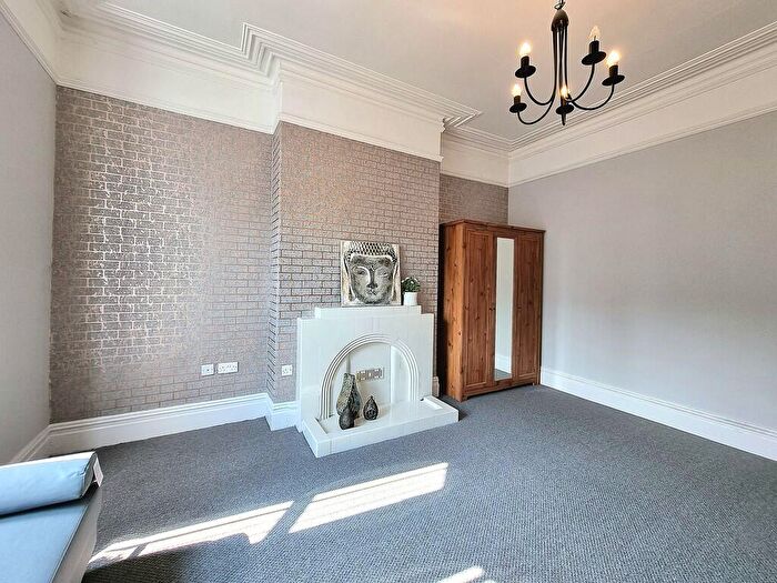 1 Bedroom Apartment To Rent In Flat Balby Road, Doncaster, DN4