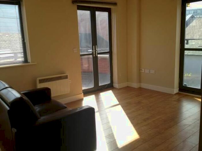1 Bedroom Flat To Rent In East Street, Nottingham, NG1