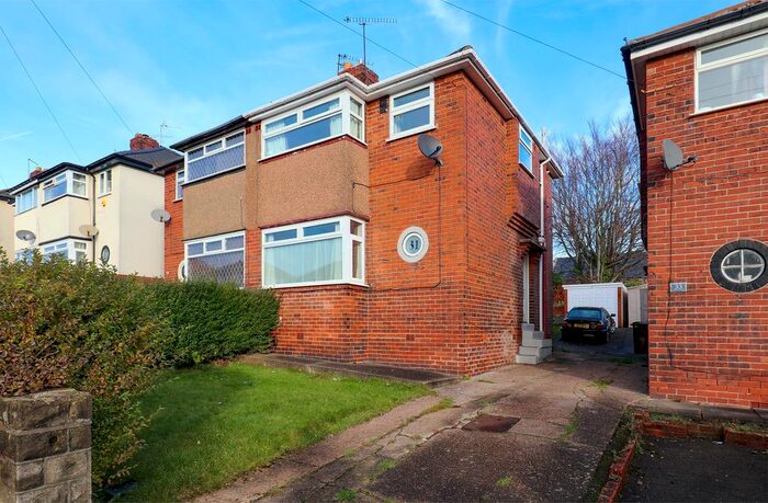 3 Bedroom Semi-Detached House To Rent In Sharrard Grove, Sheffield S12