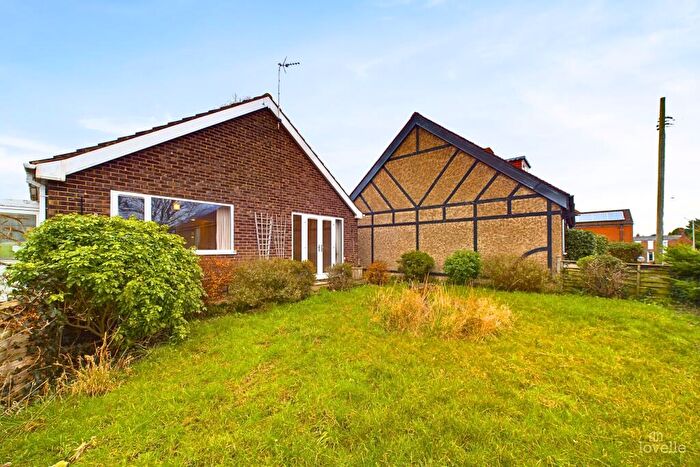2 Bedroom Detached Bungalow For Sale In Barton Lane, Barrow-upon-Humber, North Lincolnshire, DN19