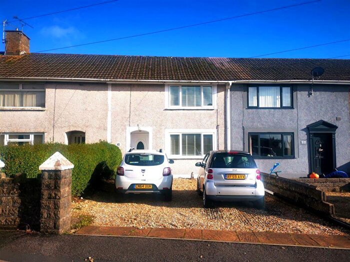 2 Bedroom Semi-Detached House To Rent In Pentre Place, Kenfig Hill, Bridgend, CF33