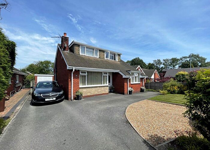 4 Bedroom Detached Bungalow For Sale In Long Valley Road, Biddulph, ST8