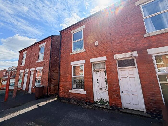 3 Bedroom House For Sale In City Road, Dunkirk, Nottingham, NG7