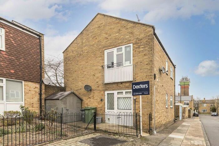 1 Bedroom Flat To Rent In Foxborough Gardens, London, SE4