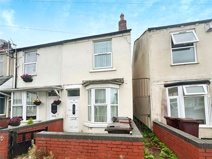 3 Bedroom End Of Terrace House To Rent In Powell Street, Wolverhampton, West Midlands, WV10