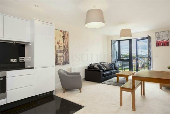 2 Bedroom Apartment To Rent In Fisher Close, Rotherhithe, London, SE16
