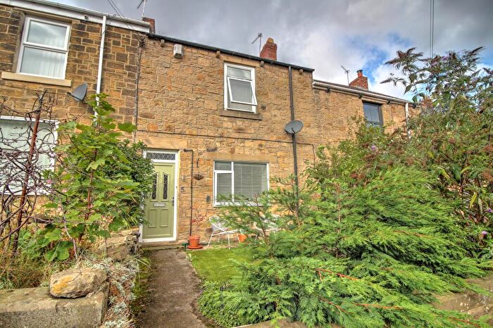 2 Bedroom Terraced House For Sale In Victoria Terrace, Gateshead, NE9